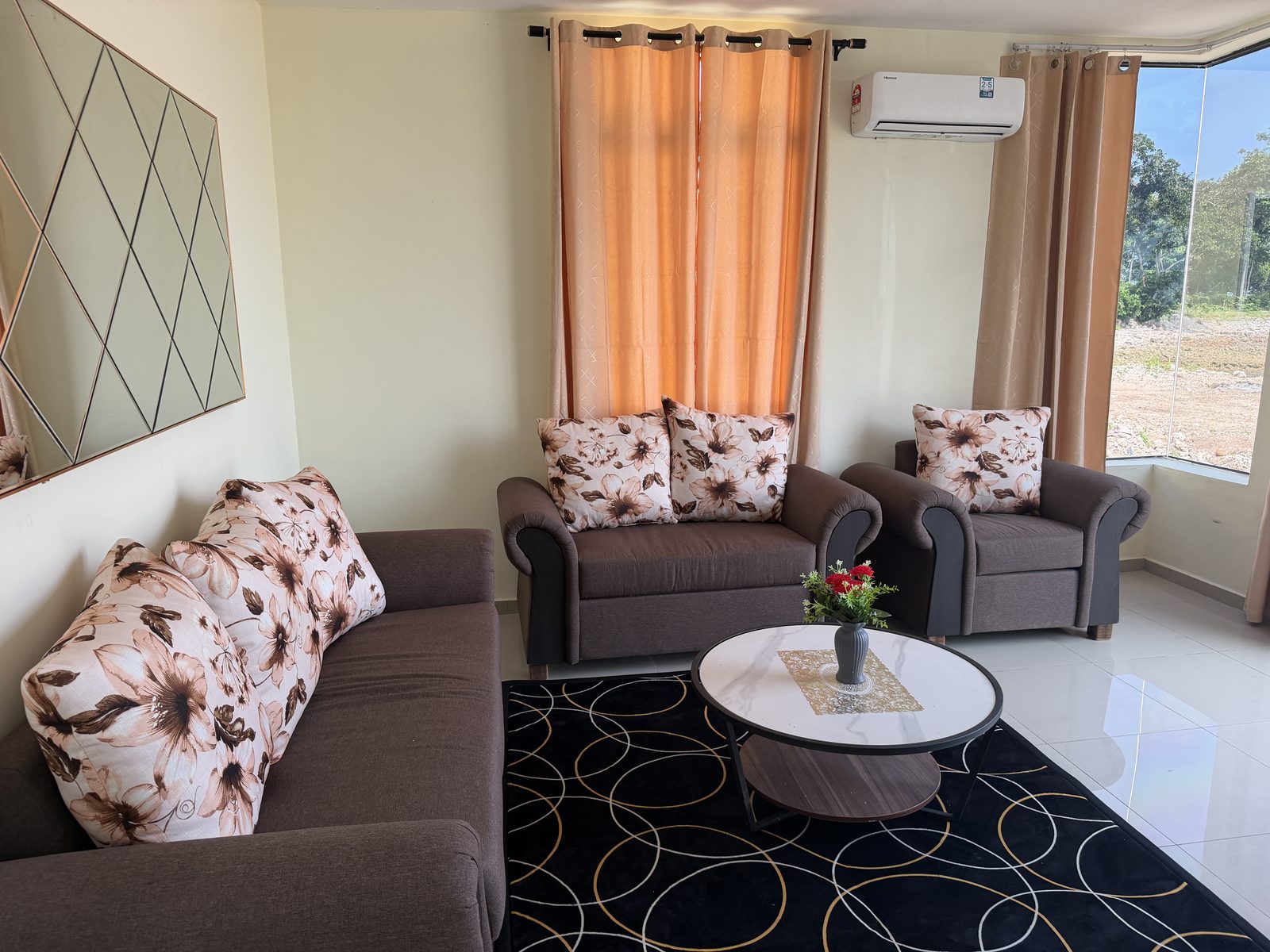 Living room seating in the 3 Bedroom Oceanfront Villa